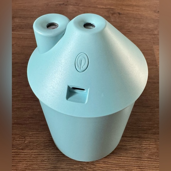 MIFFY-Imported (NWT) Mini Light Blue Humidifier - Picture 8 of 15